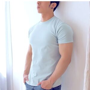 Zara GentleKnit Short Sleeve Knitted T-Shirt. Size Large